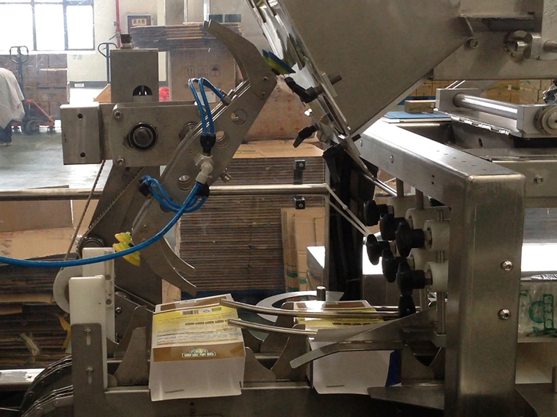 奶粉側推裝盒-單盒機